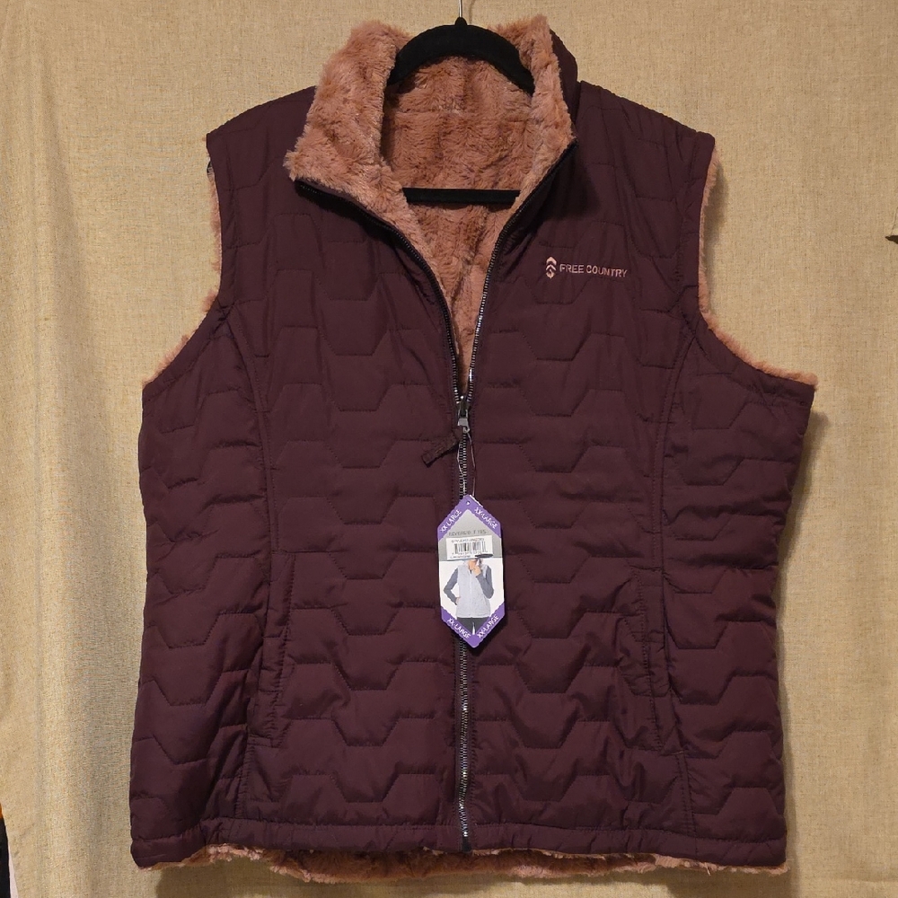 Free Country Maroon Quilted Vest with Fleece Lining